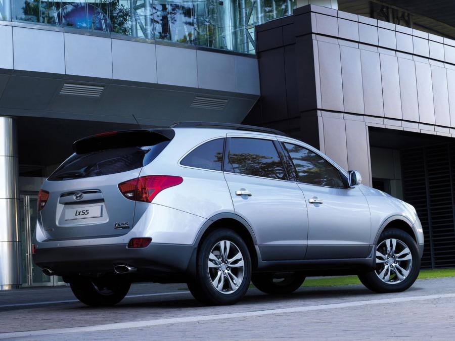  Hyundai ix55 2008 года  (фото 9 из 18)